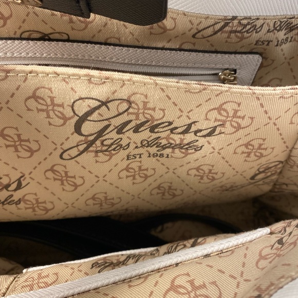 Guess Bag Black Large - Picture 2 of 3